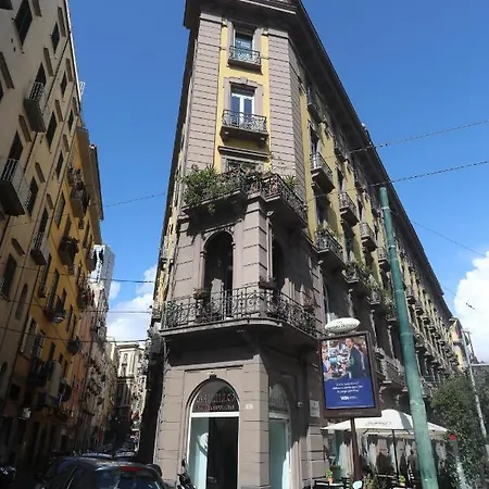 L'antico Borgo Angioino Apartment *